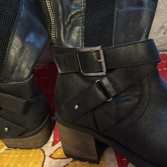 Black knee high boots.  Never worn.  Extra large calf (10”). - Picture 2 of 5
